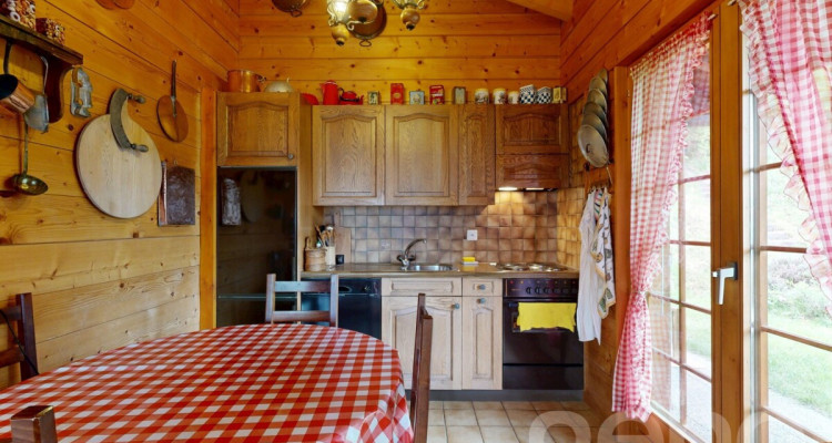 Authentique chalet en madrier sur les hauteurs de Grône image 9