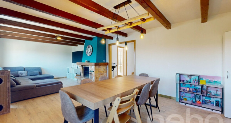 Villa jumelée pleine de charme avec vue dégagée image 5