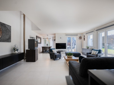 Exclusivité IMMO2Z : Belle villa mitoyenne familiale de 5.5 pièces image 4