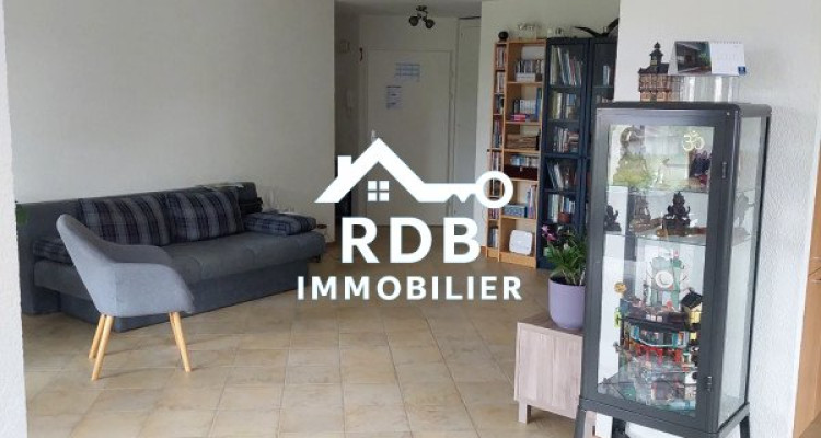 Appartement lumineux de 4,5 pièces au rez-de-chaussée, entre Genève et Lausanne image 3