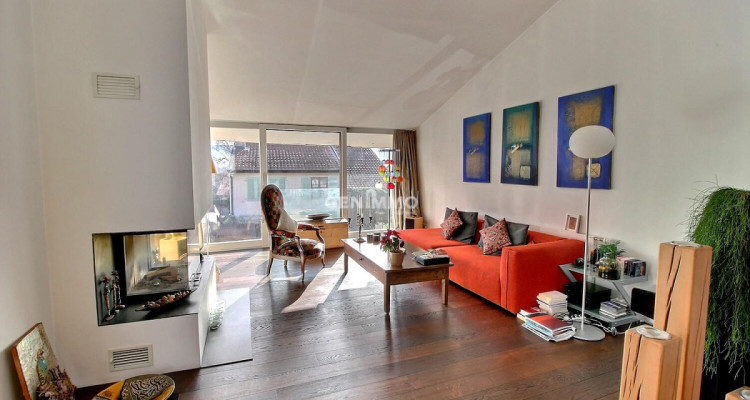 Appartement triplex avec studio indépendant image 1