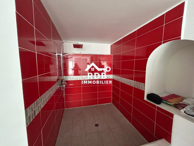 Appartement de 4 pièces au 2ème étage situé à Genève 1205 image 11