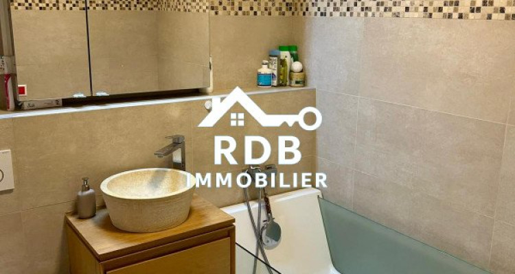 Appartement de 4 pièces au 2ème étage situé à Genève 1205 image 10