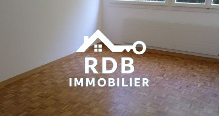 Appartement de 3 pièces au RDC situé à Chêne-Bougeries 1224  image 3