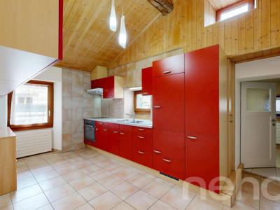 Maison villageoise de deux appartements et jardin image 10