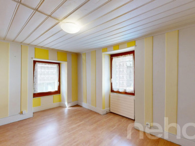 Maison villageoise de deux appartements et jardin image 12
