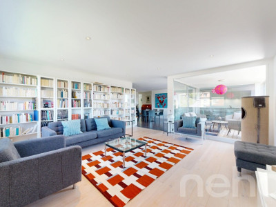 Duplex en attique lumineux avec vue dégagée à deux pas de la gare image 4