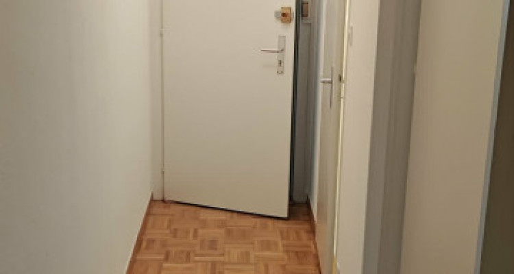 🔑 REPRISE DE BAIL – Charmant 3 pièces de 45 m² à Veyrier (GE) 🌿 image 1