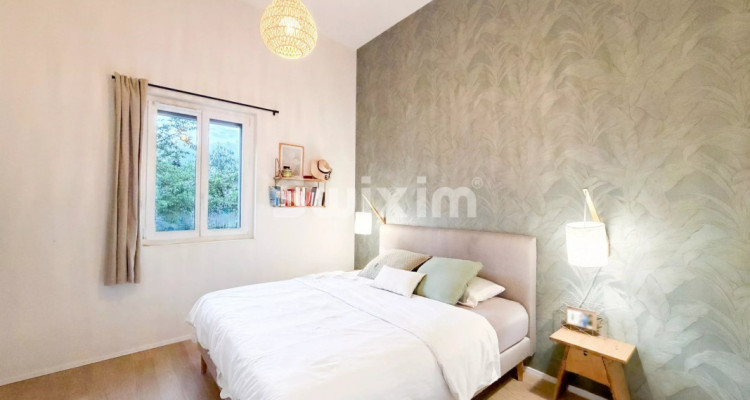 Modern THPE townhouse image 5