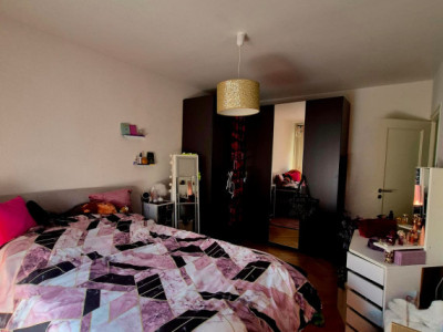 Charmant 3 pièces avec balcon – Quartier vivant et central image 3