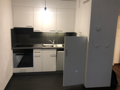 APPARTEMENT À LOUER - 2,5 Pièces - Rue Traversière, 1018 Lausanne image 2
