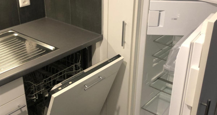 APPARTEMENT À LOUER - 2,5 Pièces - Rue Traversière, 1018 Lausanne image 3