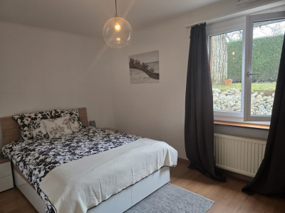 Charmant appartement meublé de 2.5 pièces avec jardin à Commugny image 5
