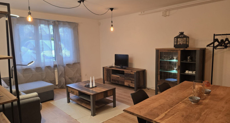 Charmant appartement meublé de 2.5 pièces avec jardin à Commugny image 1