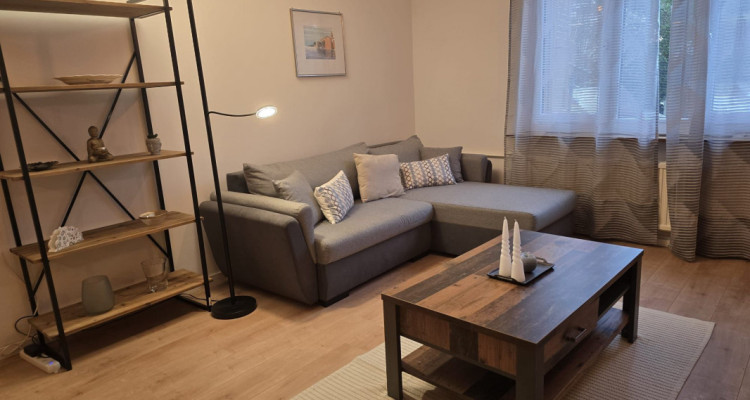Charmant appartement meublé de 2.5 pièces avec jardin à Commugny image 3