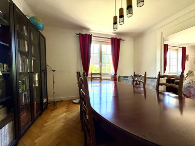 Charmante villa individuelle avec 5 chambres et rénovation énergétique image 2