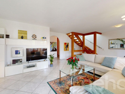 Ihr neues Zuhause! Charmantes EFH mit gepflegtem Garten image 3