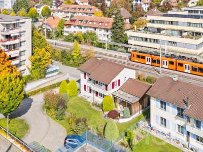 Freistehendes Familienhaus mit Potenzial an Toplage in Ittigen image 1