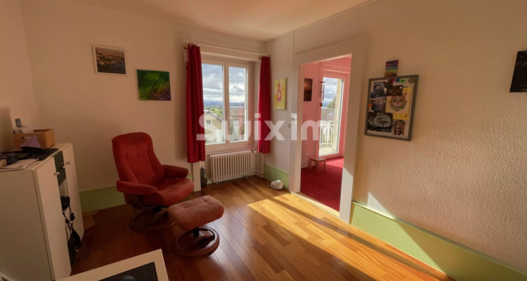 Maison mitoyenne 7 pièces avec jardin et vue sur les Alpes image 4