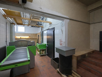 SUPERBE SURFACE COMMERCIALE DE 470M² SUR UN AXE TRÈS FRÉQUENTÉ image 7