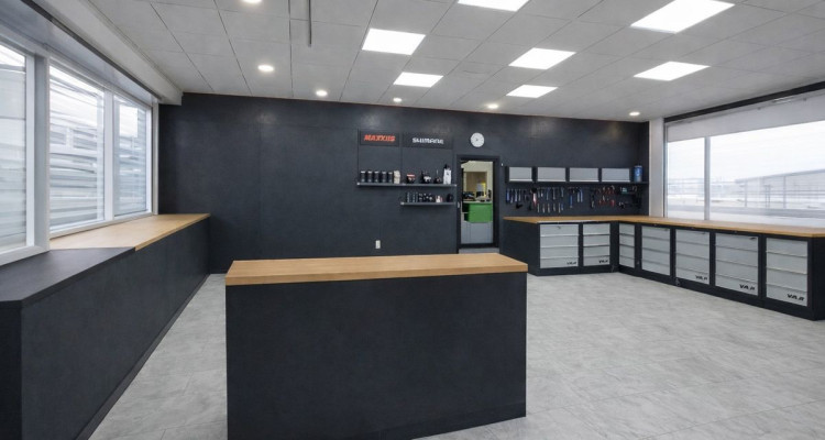 SUPERBE SURFACE COMMERCIALE DE 470M² SUR UN AXE TRÈS FRÉQUENTÉ image 4
