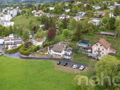 Villa de 180m² au Locle : Fort Potentiel et Vue Nature Imprenable image 12