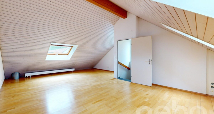 5.5-Zimmer Eckhaus mit Gartenidylle in familienfreundlicher Lage image 9