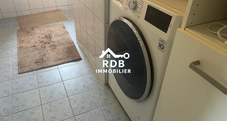 2,5 pièces lumineux avec vue dégagée – disponible immédiatement image 11