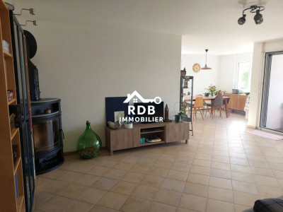 Appartement lumineux de 4,5 pièces au rez-de-chaussée, entre Genève et Lausanne image 4