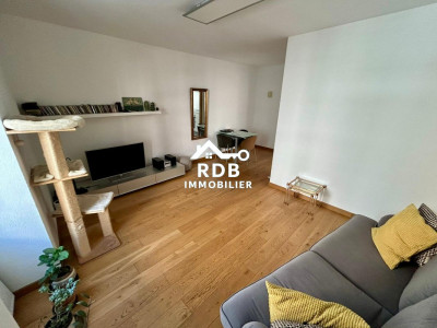 Appartement de 4 pièces au 2ème étage situé à Genève 1205 image 1