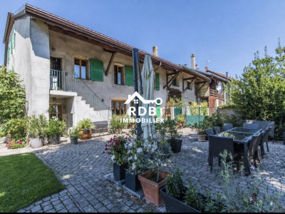 Maison meublée de 190 m² avec jardin, terrasse et parking – location temporaire image 1