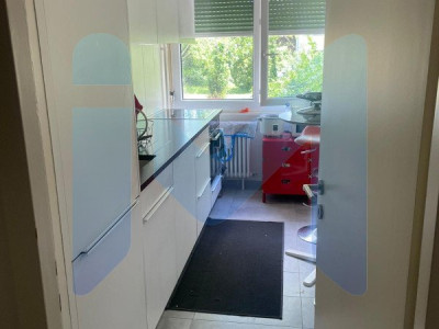 Appartement de 3 pièces au 2ème étage situé à Onex 1213 image 4