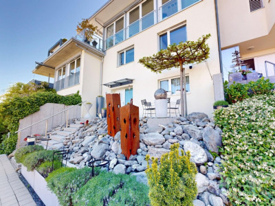5,5-Zimmer-Haus, ein Bijou an unverbaubarer Lage über dem Bodensee image 1