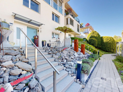 5,5-Zimmer-Haus, ein Bijou an unverbaubarer Lage über dem Bodensee image 2