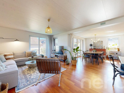 Stilvolle 3.5-Zimmerwohnung mit Balkon und Einstellhallenplatz image 2