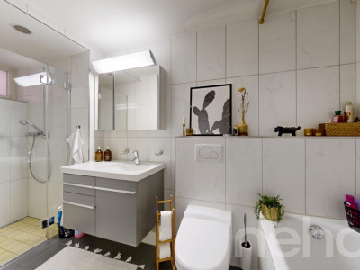 Stilvolle 3.5-Zimmerwohnung mit Balkon und Einstellhallenplatz image 11