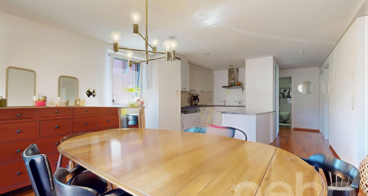 Stilvolle 3.5-Zimmerwohnung mit Balkon und Einstellhallenplatz image 5