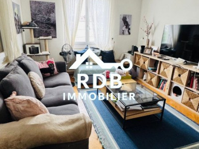 Appartement de 3 pièces au 2ème étage sans ascenseur situé à Thônex 1226  image 1