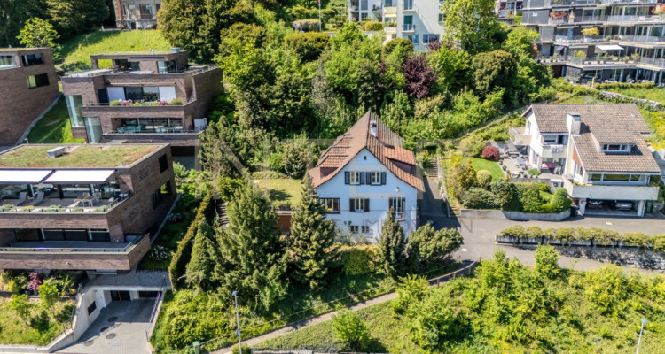 Stilvolles freistehendes 6.5-Zi-EFH mit 981 m² Grundstück, Seesicht und Entwicklungspotenzial in Oberrieden image 6