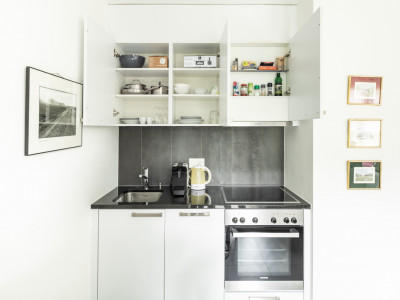 Bel Appartement 1.5 P Entièrement meublé et équipé à 200 m du Lac image 3