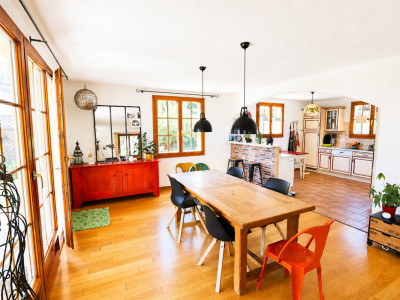 Villa individuelle de 5.5 pièces au centre du village image 8