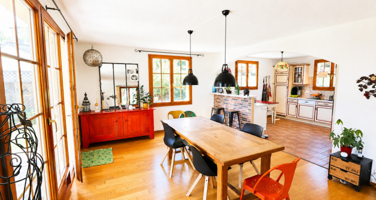 Villa individuelle de 5.5 pièces au centre du village image 8