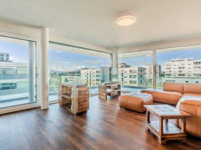 Grosszügige 5.5-Zimmerwohnung mit grossem Balkon im Feldpark Zug image 5