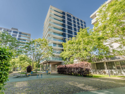 Reserviert: Grosszügige 5.5-Zimmerwohnung mit grossem Balkon im Feldpark Zug image 7