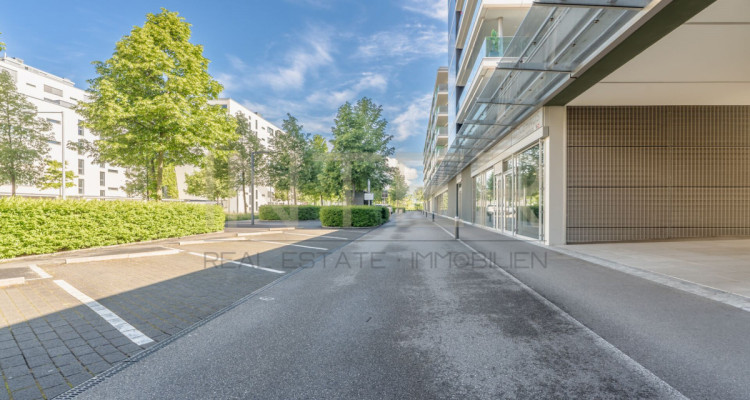 Reserviert: Grosszügige 5.5-Zimmerwohnung mit grossem Balkon im Feldpark Zug image 8