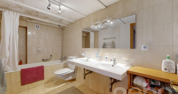 A deux pas de lécole de Pregny-Fontaine image 10