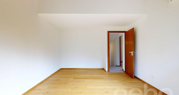 Gepflegtes 6-Zimmer Doppeleinfamilienhaus an bevorzugter Lage image 10