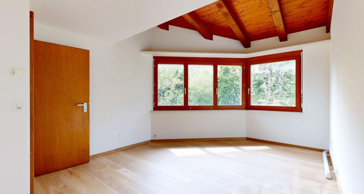 Gepflegtes 6-Zimmer Doppeleinfamilienhaus an bevorzugter Lage image 12