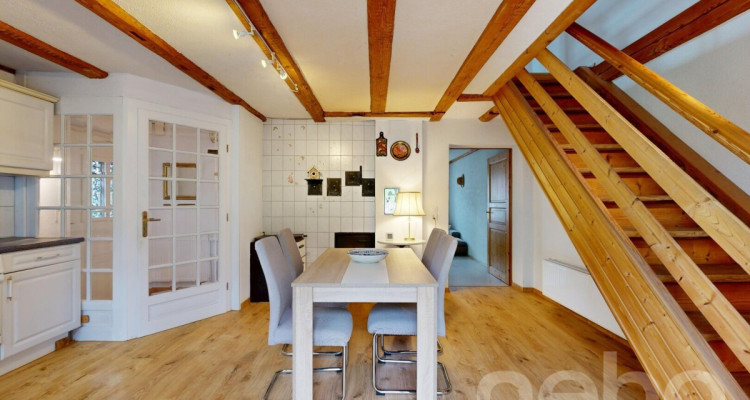 Einfamilienhaus mit ausbaubarem Ökonomiegebäude und grossem Grundstück image 5