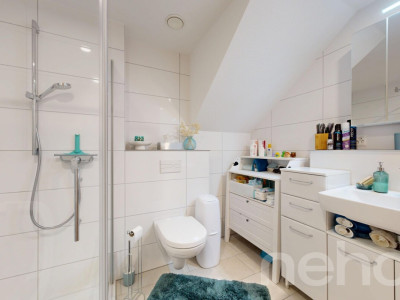Modernes Zweifamilienhaus mit Weitsicht und hohem Komfort image 11